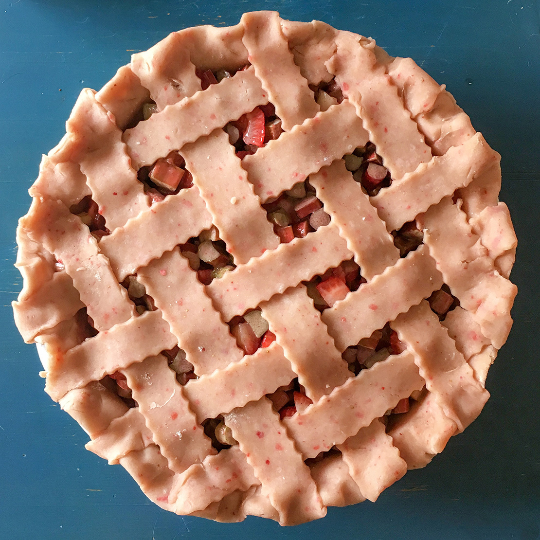 Strawberry-Rhubarb Pie with Strawberry Crust